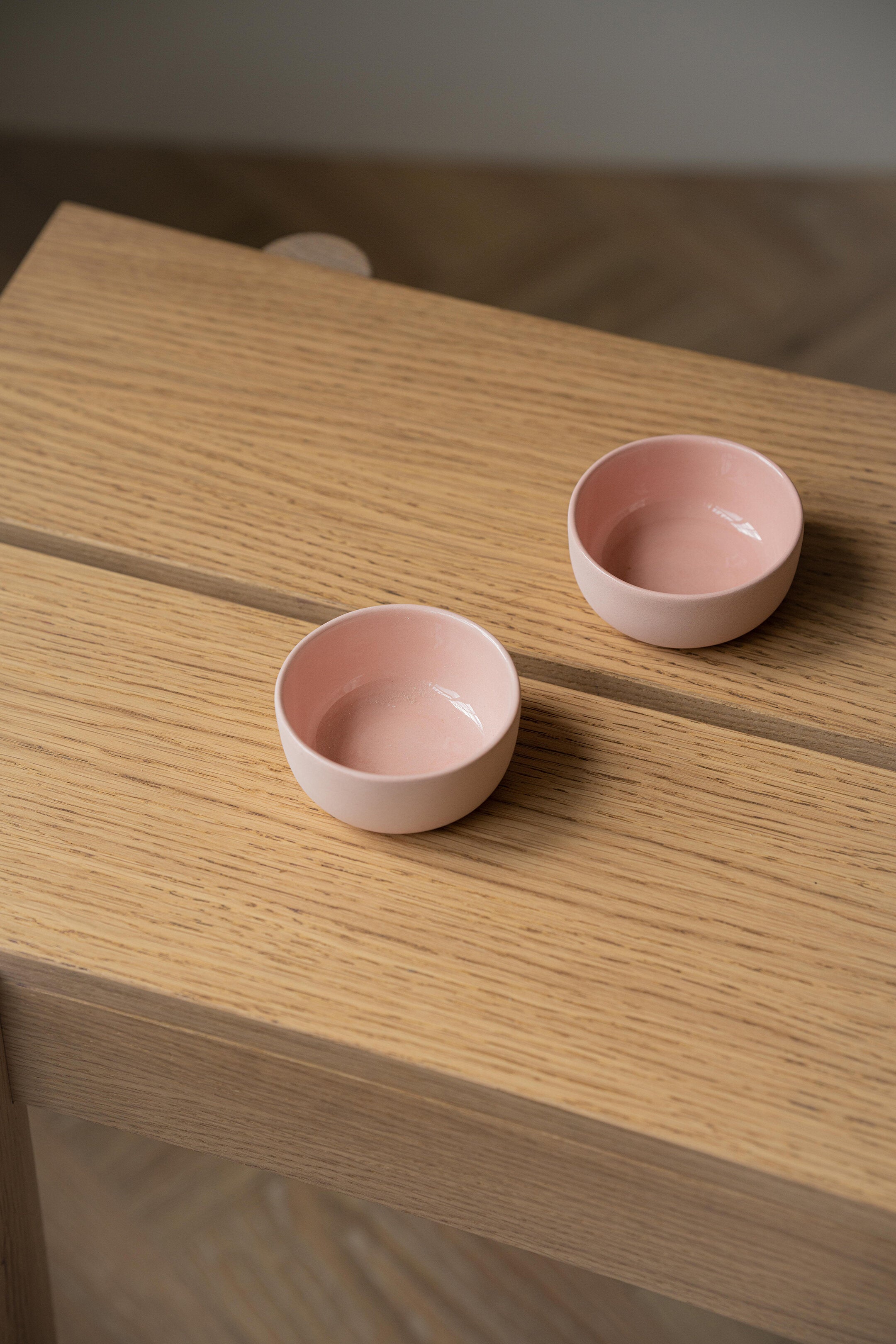 Handmade Porcelain Pinch Bowl. Powder Pink