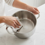 Stock Pot with Lid — 7 Qt.
